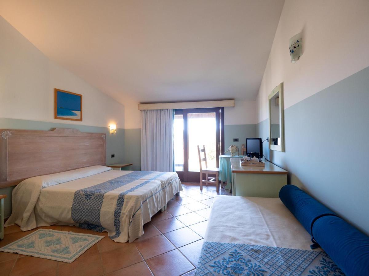 Hotel Luci Del Faro Calasetta Εξωτερικό φωτογραφία