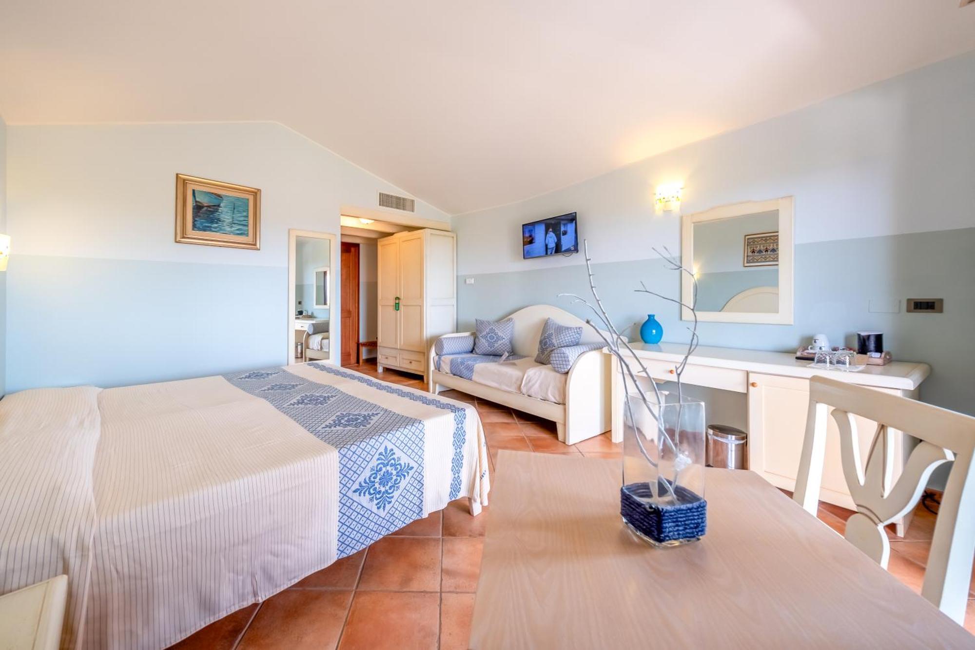 Hotel Luci Del Faro Calasetta Εξωτερικό φωτογραφία
